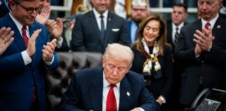 Trump Signs Bill Ending Longest Shutdown