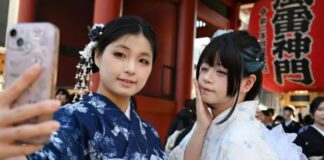 Japan tourism and retail stocks slide after row with China over Taiwan