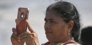 India tells smartphone makers to put state-run cyber safety app on new devices